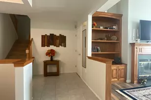 17 Tuthill Ct, Sayreville, NJ 08872 - Photo 6