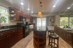 17 Tuthill Ct, Sayreville, NJ 08872 - Photo 16