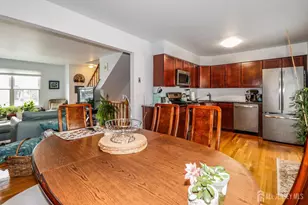 136 Coburn Ln, Franklin Township, NJ 08873 - Photo 12