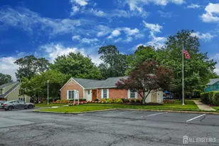136 Coburn Ln, Franklin Township, NJ 08873 - Photo 32