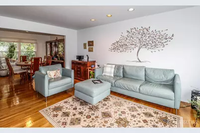 136 Coburn Lane, Franklin Township, NJ 08873 - Photo 8