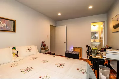 136 Coburn Lane, Franklin Township, NJ 08873 - Photo 24
