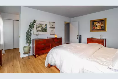 136 Coburn Lane, Franklin Township, NJ 08873 - Photo 20