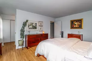 136 Coburn Ln, Franklin Township, NJ 08873 - Photo 20