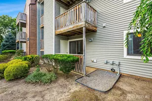1907 Ravens Crest Dr, Plainsboro Township, NJ 08536 - Photo 4