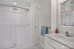 1270 Sioux Rd, North Brunswick Township, NJ 08902 - Photo 28