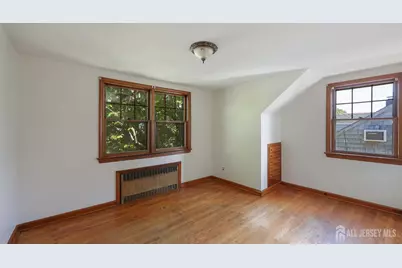 89 Ford Avenue, Fords, NJ 08863 - Photo 16