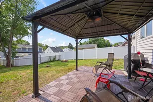 16 Mercury Cir, Old Bridge Township, NJ 08879 - Photo 36