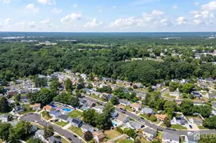 16 Mercury Cir, Old Bridge Township, NJ 08879 - Photo 46