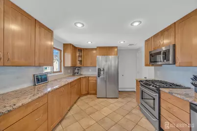 71 Pine Street, Spotswood, NJ 08884 - Photo 10