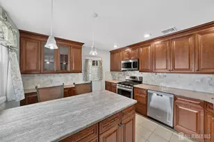 41 Weldon Rd, Edison, NJ 08817 - Photo 6