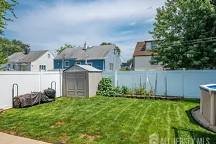 40 Concannon Dr, Fords, NJ 08863 - Photo 40