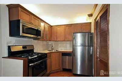 68 5th Street #7, Highlands, NJ 07732 - Photo 4