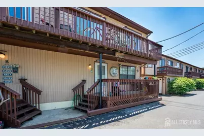 68 5th Street #7, Highlands, NJ 07732 - Photo 2