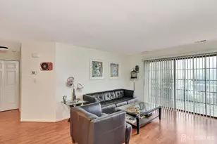 54 Lear Ct, East Brunswick Township, NJ 08816 - Photo 4