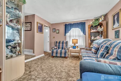 686 Colgate Avenue, Perth Amboy, NJ 08861 - Photo 10