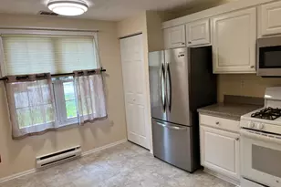 142 Wycoff Way W, East Brunswick Township, NJ 08816 - Photo 12