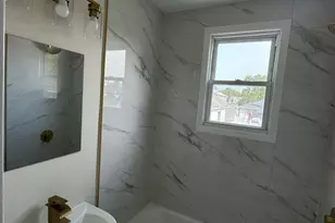 [Address not provided], Woodbridge Township, NJ 07095 - Photo 8