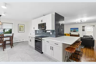 125 W Minna Avenue, Avenel, NJ 07001 - Photo 10