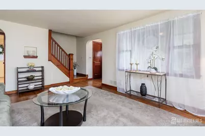 346 Walnut Street, Dunellen, NJ 08812 - Photo 8