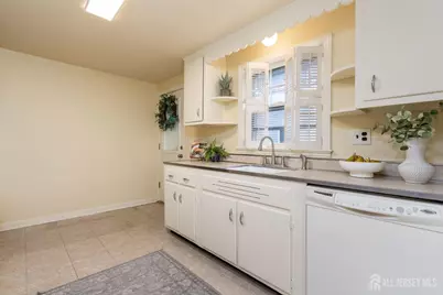 346 Walnut Street, Dunellen, NJ 08812 - Photo 14