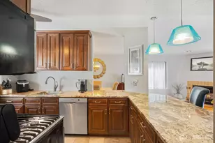 124 Park Gate Dr, Edison, NJ 08820 - Photo 12