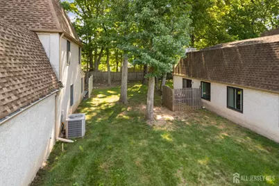 124 Park Gate Drive, Edison, NJ 08820 - Photo 28
