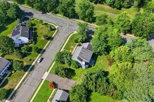 1 Dutchess Ln, South Brunswick Township, NJ 08810 - Photo 12