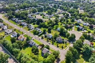 1 Dutchess Ln, South Brunswick Township, NJ 08810 - Photo 10