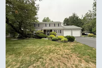 86 Tall Oaks Drive, East Brunswick Township, NJ 08816 - Photo 1