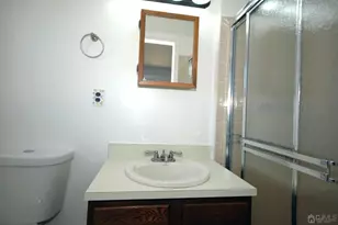 48 Astor Ct, Sayreville, NJ 08872 - Photo 14