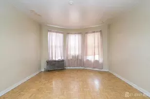 216 Bayview Ave, Jersey City, NJ 07305 - Photo 12