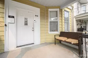 216 Bayview Ave, Jersey City, NJ 07305 - Photo 2