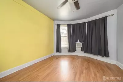 216 Bayview Avenue, Jersey City, NJ 07305 - Photo 4