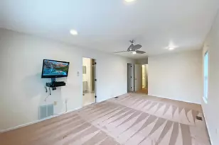 48 Berkshire Way, East Brunswick Township, NJ 08816 - Photo 10