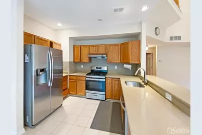 48 Berkshire Way, East Brunswick Township, NJ 08816 - Photo 6