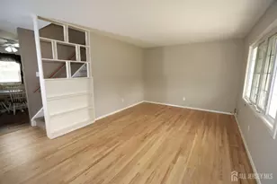 6 Jasko Ct, South Amboy, NJ 08879 - Photo 4