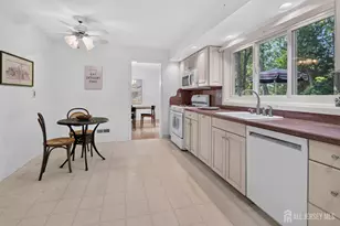 4 Darby Rd, East Brunswick Township, NJ 08816 - Photo 12