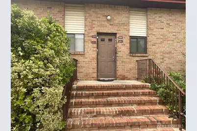 1203 N Oaks Boulevard, North Brunswick Township, NJ 08902 - Photo 22