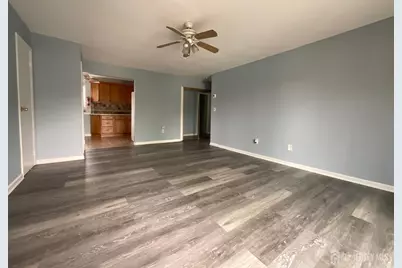 1203 N Oaks Boulevard, North Brunswick Township, NJ 08902 - Photo 4