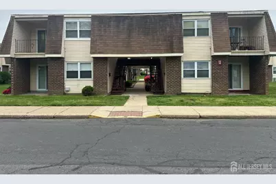 13-2 Florence Tollgate, Florence, NJ 08518 - Photo 1