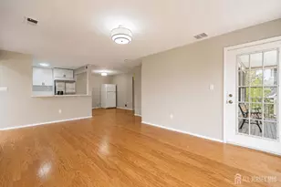 482 Tournament Dr, Union Township, NJ 07083 - Photo 4