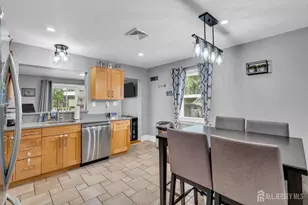86 Bloomfield Ave, Edison, NJ 08837 - Photo 8