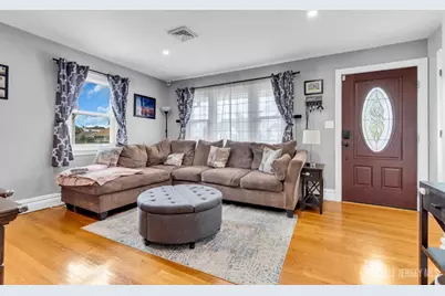 86 Bloomfield Avenue, Edison, NJ 08837 - Photo 4
