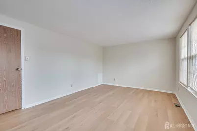 12 S Hill Drive, Hamilton Township, NJ 08610 - Photo 16
