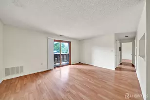 601 Ravens Crest Dr, Plainsboro Township, NJ 08536 - Photo 2