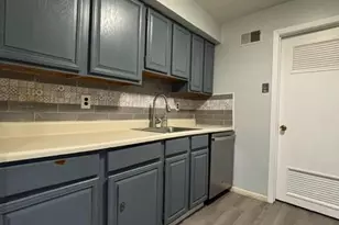 17 Deerberry Ln, South Brunswick Township, NJ 08852 - Photo 6