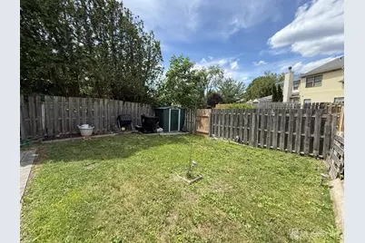 11 Walton Court, East Brunswick Township, NJ 08816 - Photo 32