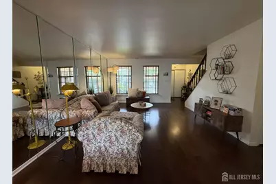 11 Walton Court, East Brunswick Township, NJ 08816 - Photo 4