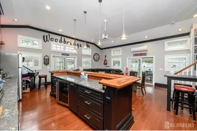 10 Crampton Avenue, Woodbridge Township, NJ 07095 - Photo 6